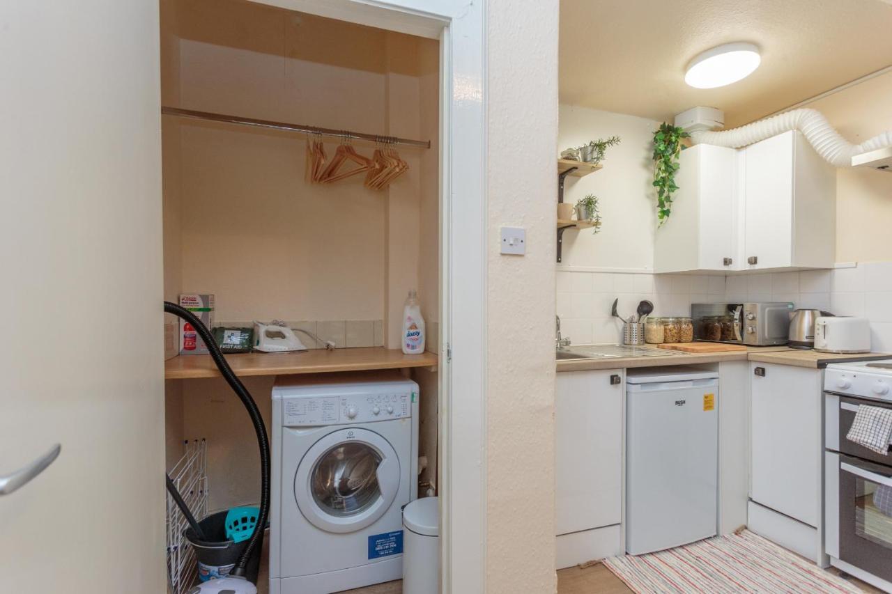 Cozy 1B Groundfloor - 8 Minute From City Centre Edinburgh Bagian luar foto